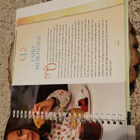 Fairy House Cooking by Liza Gardner Walsh Cookbook 2017 Hardcover Spiral Bound - Picture 6 of 7
